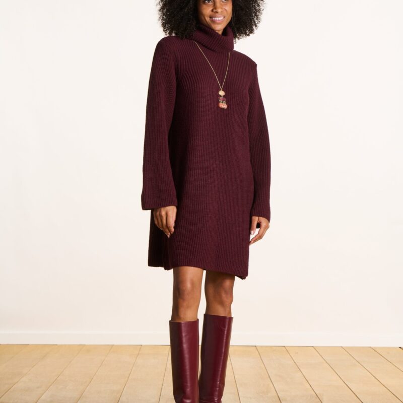 La Fee Maraboutee — Robe courte en maille bordeaux à col roulé