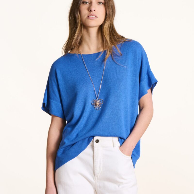 La Fee Maraboutee — Pull en maille fine bleu encolure bateau