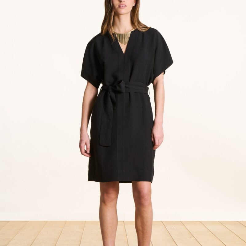 La Fee Maraboutee — Robe courte ample noire à manches courtes